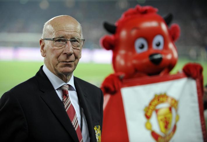E&rsquo; morto  Bobby Charlton, leggenda del calcio inglese e campione del mondo 1966: aveva 86 anni