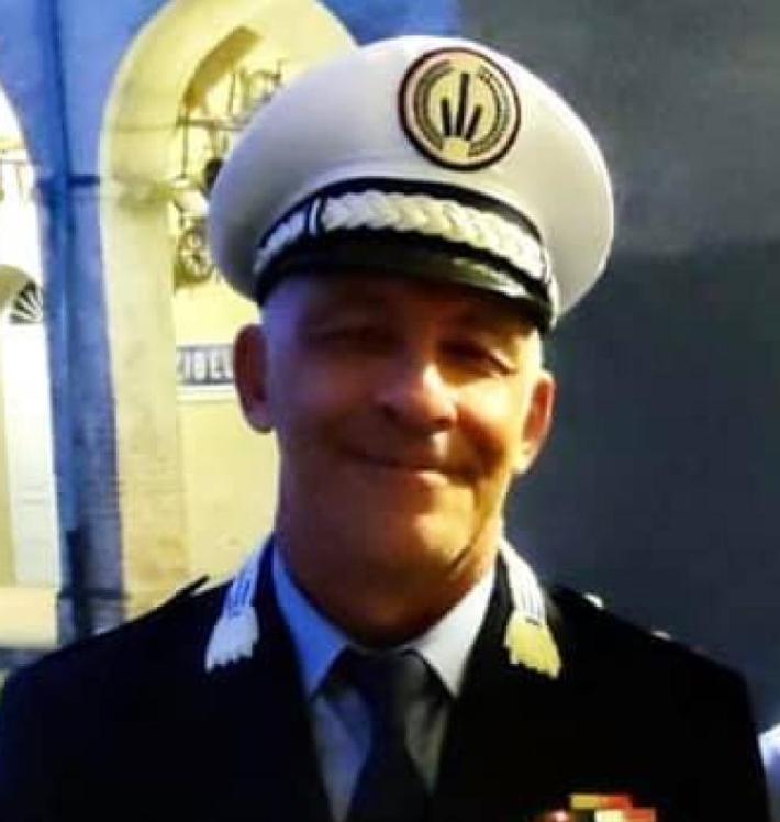 Muore a 51 anni il comandante della Polizia locale di Polesine Zibello: malore fatale al ritorno da una corsa