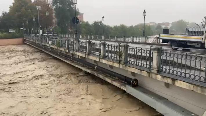 Maltempo: allerta per 18 regioni, arrivano piogge sull'Italia