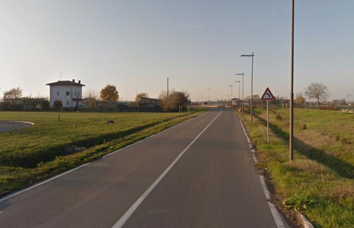 Scontro auto-bici a Fidenza, un ferito rcoverato a Vaio