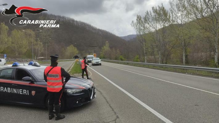 Guida ubriaco e tenta di scappare. denunciato e patente ritirata