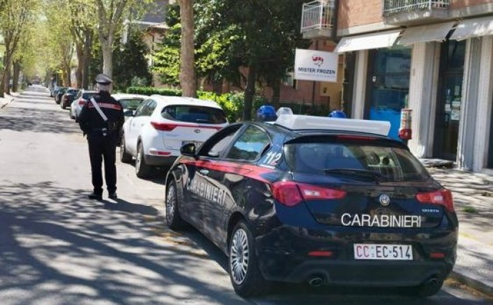  Viola divieto di avvicinamento: arrestato dai carabinieri
