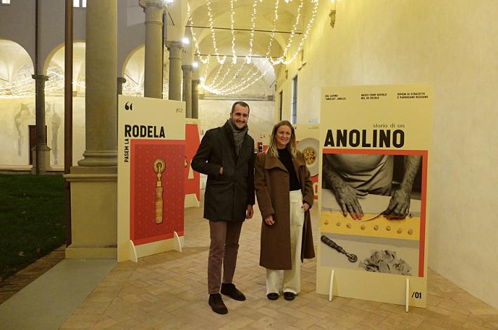 Inaugurata la mostra fotografica  "Storia di un anolino" di Michela Balboni