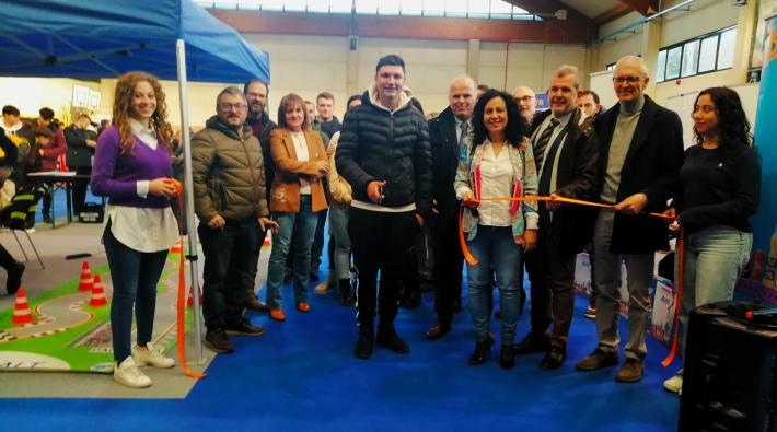 Lavoro e impegno sociale: cos&igrave; il Gadda aiuta i diplomati a progettare il proprio futuro