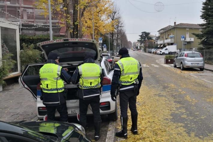 Cinture di sicurezza poco usate: giro di vite a Sorbolo Mezzani
