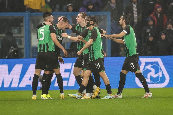 Serie A:  il Sassuolo blocca la corsa delle  Fiorentina vincendo 1-0 una partita al cardiopalma