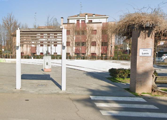 Cavriago domani commemora Lenin davanti al monumento