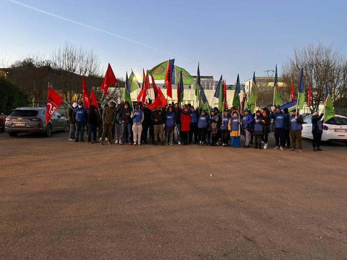 Lavoratori coop in sciopero alla Citterio di Felino
