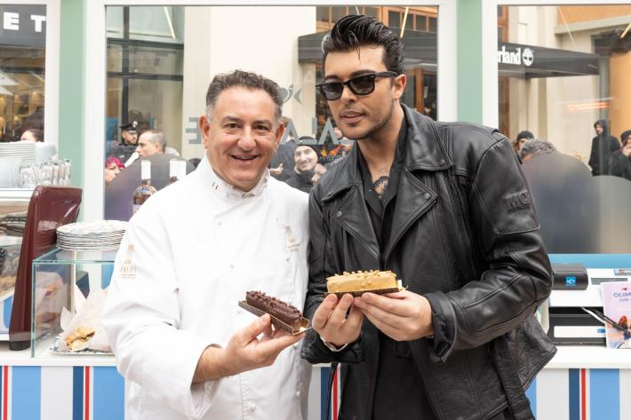 Stash dei The  Kolors al Fidenza Village per l'apertura del suo Calamore: &ldquo;A Parma ho cari amici. Questa per me &egrave; una pietra miliare&rdquo;