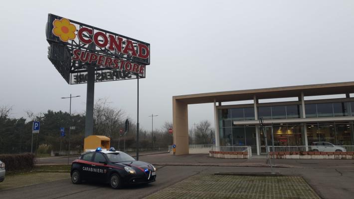 Colpisce l'amico con uno storditore elettrico, denunciato un 30enne a Guastalla 