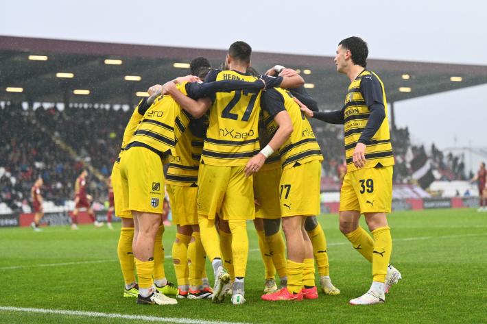 Cittadella-Parma 1-2:  grande vittoria  per i crociati che si portano a casa 3 punti. Sfondati i 50 punti in classifica