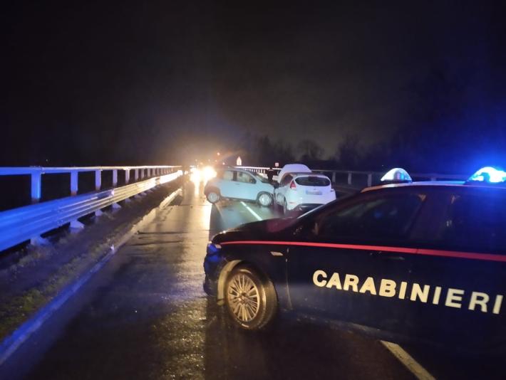 Incidente stradale con 4 feriti