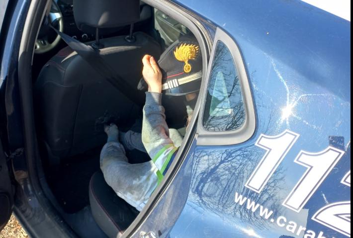 Bimbo di 4 anni si perde nel bosco sul Ventasso. Momenti di paura: ritrovato dai carabinieri