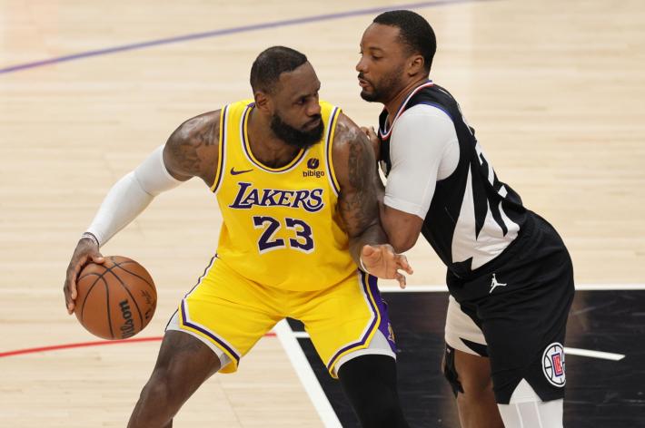 LeBron James &egrave; il primo giocatore Nba a superare i 40mila punti segnati in carriera