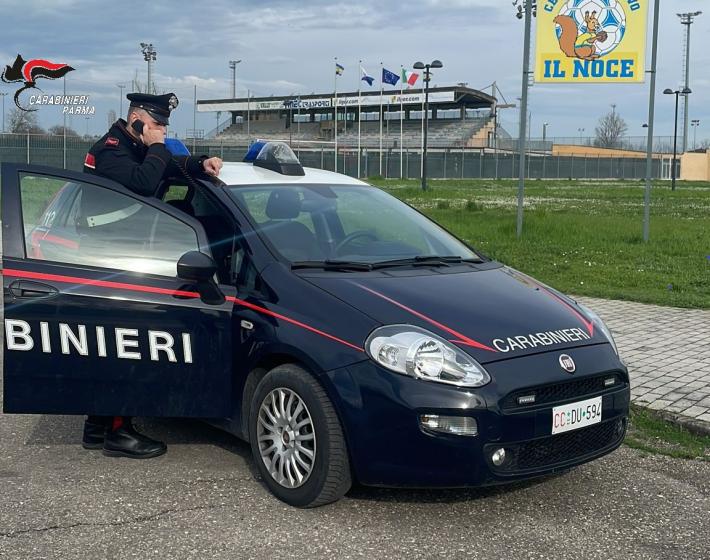 Calciatore rompe la mascella a un avversario durante una partita a Noceto: denunciato 