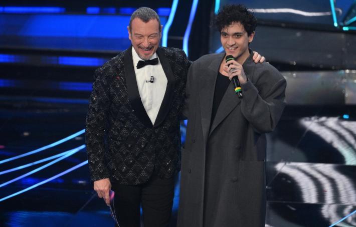 Tananai torna con nuova musica: il 15 marzo esce il nuovo singolo Veleno 