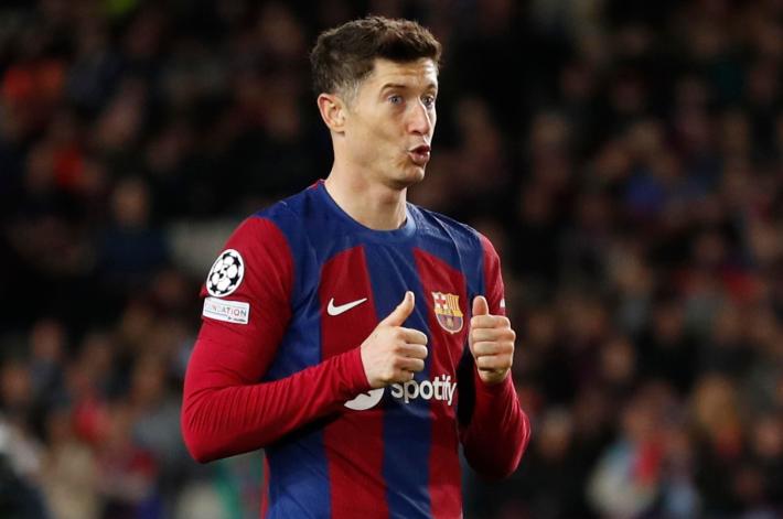 Champions League:  vince il Barcellona e passa ai quarti (3-1). Eliminato il Napoli