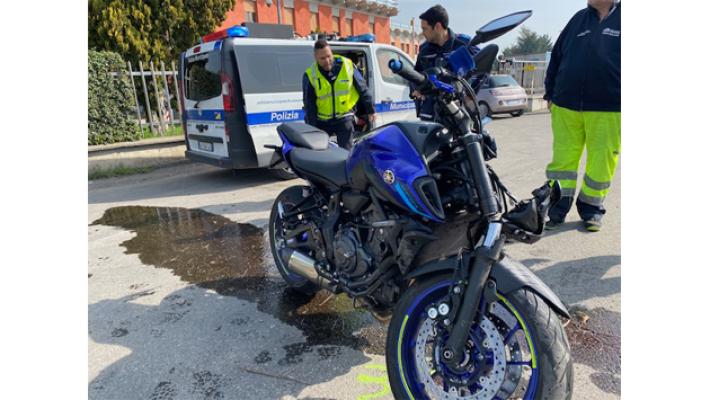 Scontro moto-camion a San Prospero. Traffico in tilt