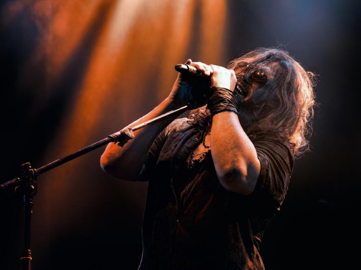 Gianluca Grignani prosegue residui di rock&rsquo;n&rsquo;roll il nuovo tour nei principali club italiani