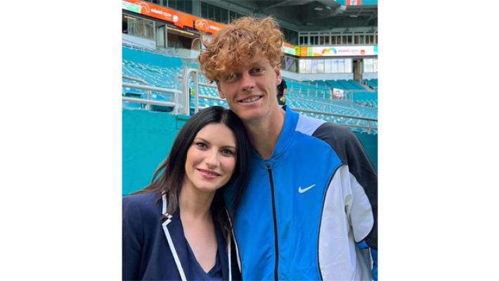 Laura Pausini con Jannik Sinner a Miami 