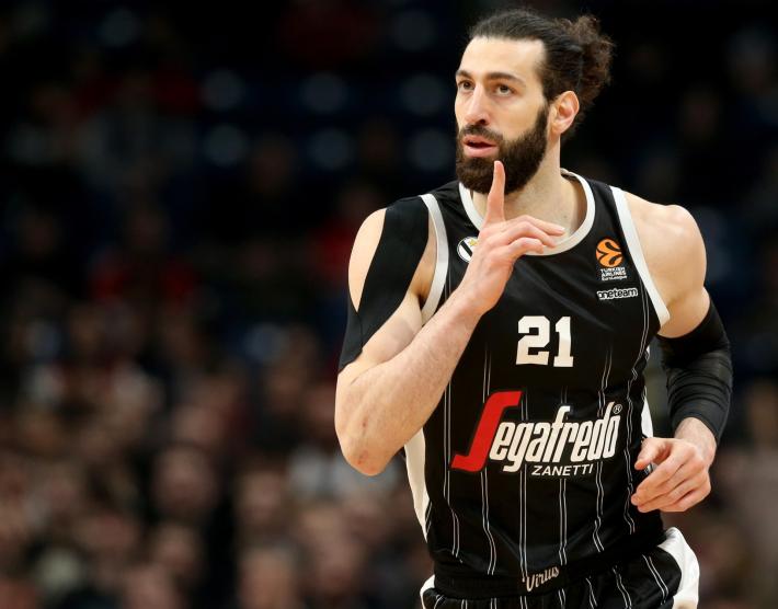 L'Olimpia Milano vince contro la Virtus e resta in pista per i play in di Eurolega