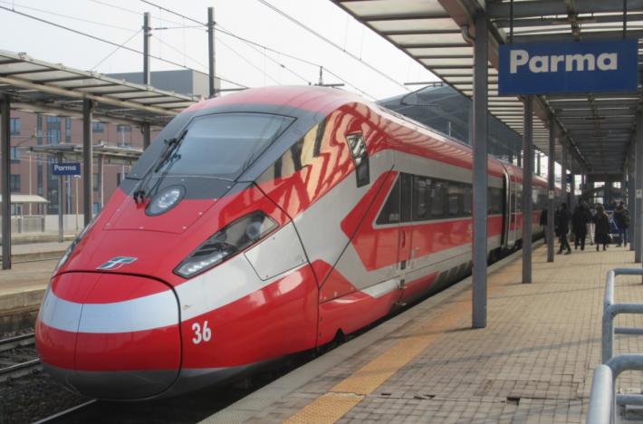 Viaggi in Frecciarossa? Trenitalia ti dice quanti chili di CO2 risparmi rispetto all&rsquo;auto