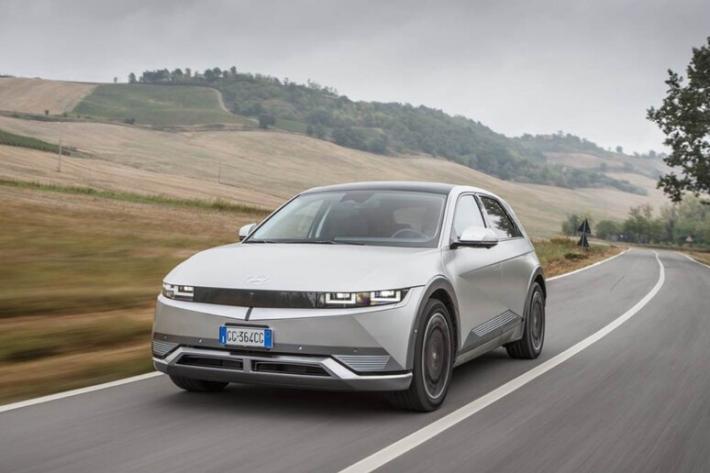 Due giorni in pista a Varano con Hyundai Ioniq 5 da 650 Cv