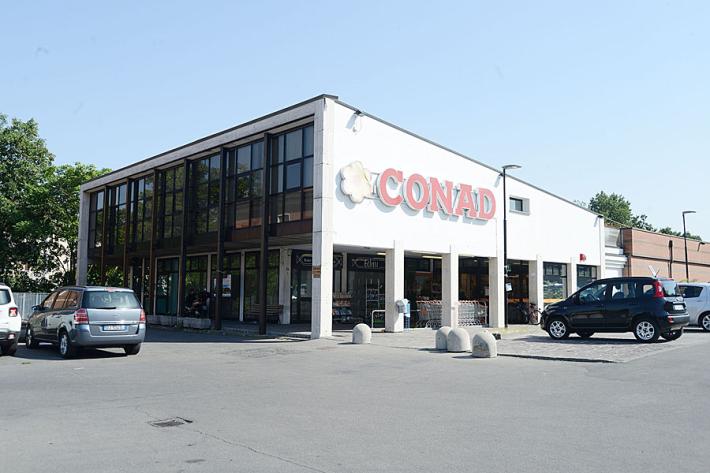 Il Conad Superstore Monticelli facilita l'accesso al punto vendita con un servizio navetta gratuito