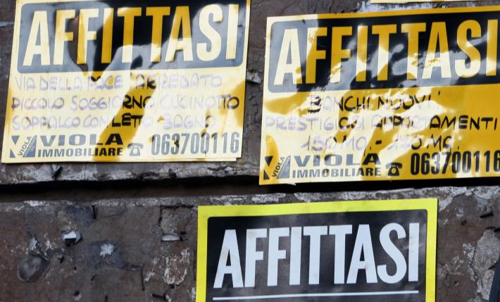 Capannone dato in affitto, ecco a chi spettano  le spese di manutenzione 