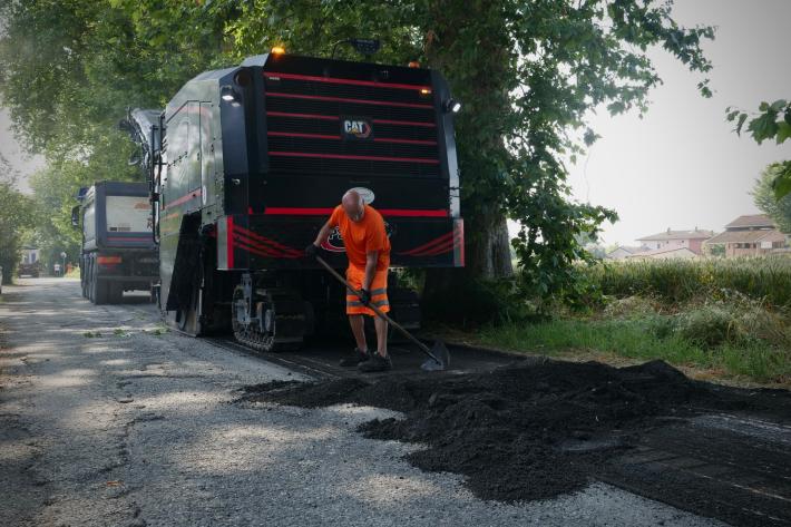 Asfaltatura di strada Cornazzano