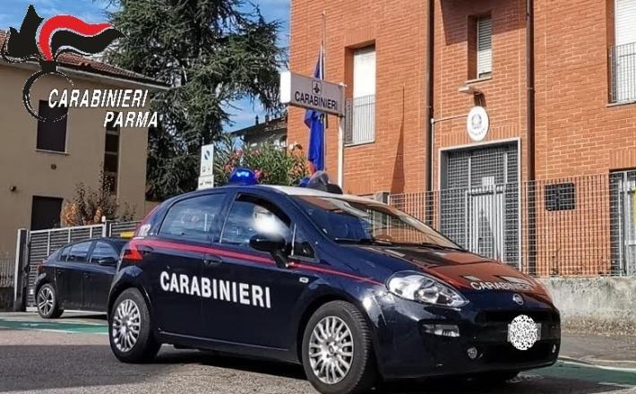 Razzie notturne in un parcheggio, spariscono 2mila litri di gasolio: denunciato un 30enne a Noceto