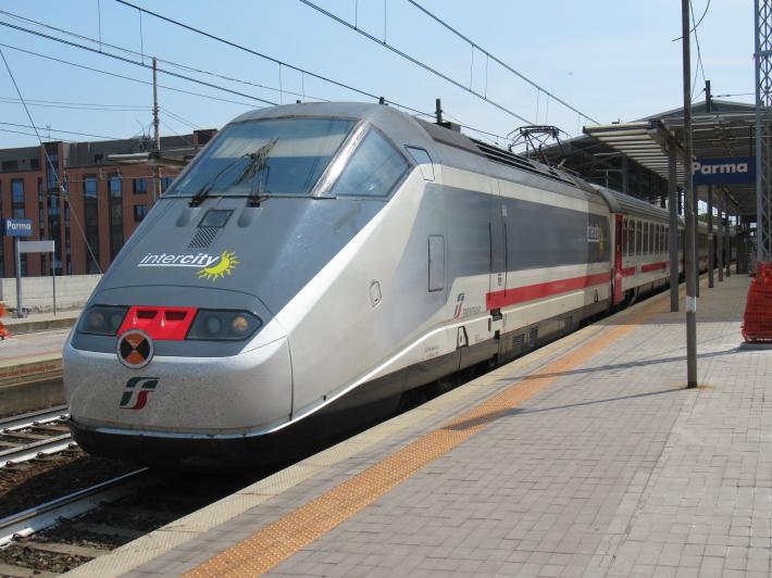 Lavori sulla Bologna-Prato: fino all&rsquo;8 settembre Parma perde l&rsquo;Intercity Notte per/da Siracusa e 3 Intercity per/da Napoli, Salerno e Terni