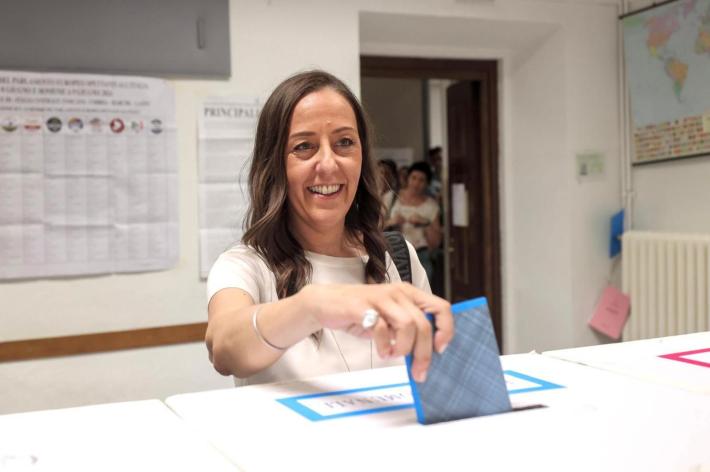 Firenze:  Funaro verso il ballottaggio in testa.  Secondo   Schmidt 