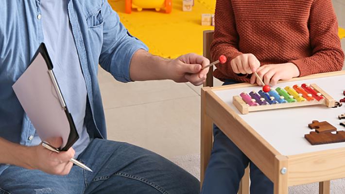 E-R, pesano sui minori il ritiro sociale, ansia e depressione