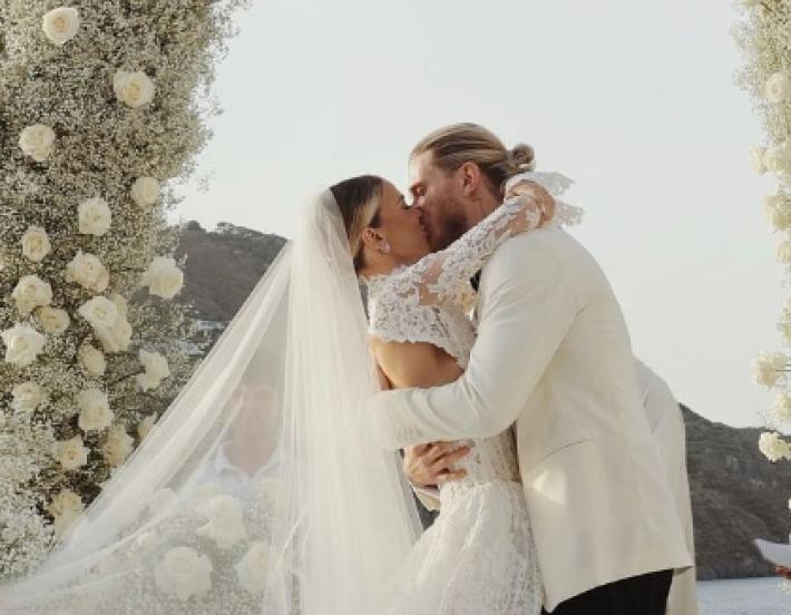 Diletta Leotta e Loris Karius oggi sposi all'isola di Vulcano. tra gli invitati parata di vip: da Chiara Ferragni a Michelle Hunziker