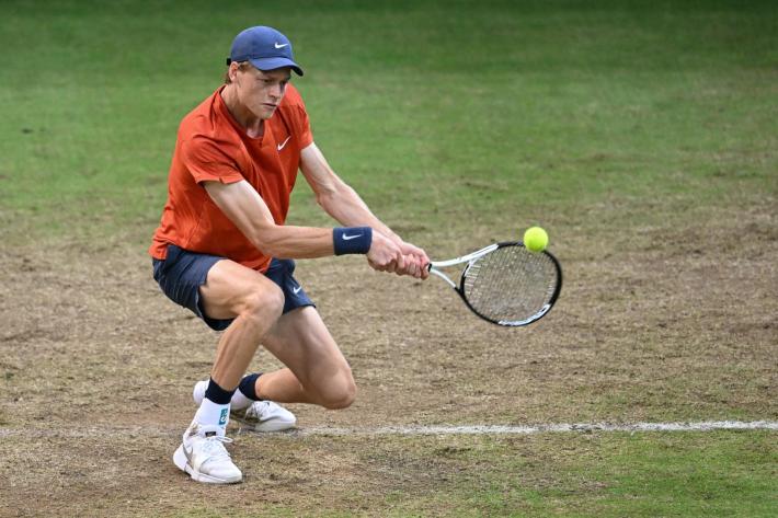 Sinner in finale ad Halle. Domani incontra  Hurkacz