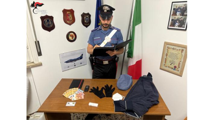 Fidenza: Arrestato finto finanziere. Stava derubando un'anziana.