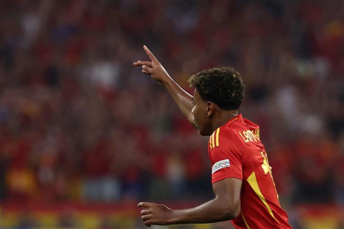 Europei 2024: la Spagna batte nettamente la Francia (2-1) e arriva in finale