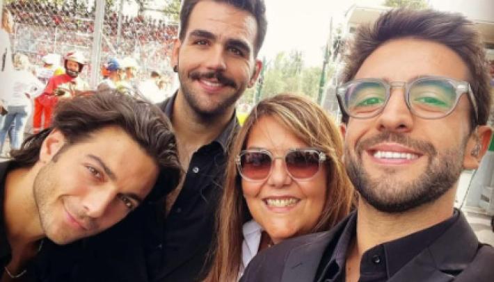 Addio a Barbara Vitali, la storica collaboratrice de Il Volo muore a 54 anni dopo un incidente. &laquo;Vivrai nei nostri cuori&raquo;