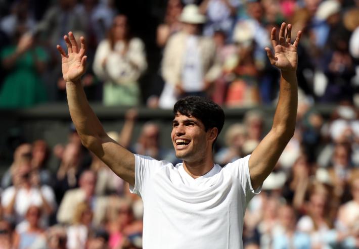 Djokovic ancora battuto, Wimbledon resta di Alcaraz 