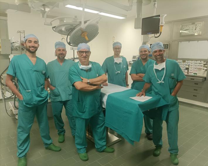 Delicato intervento all'avanguardia su paziente grave eseguito nell'ospedale di Parma