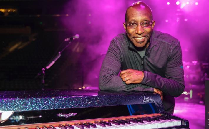 Malore per tastierista band Toto, interrotto concerto a Ostuni