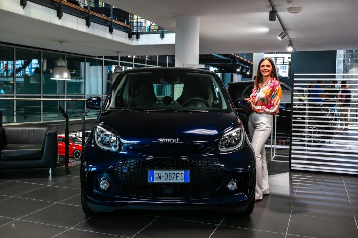 Venduta l'ultima smart fortwo prodotta per l'Italia. Si chiude una lunga storia