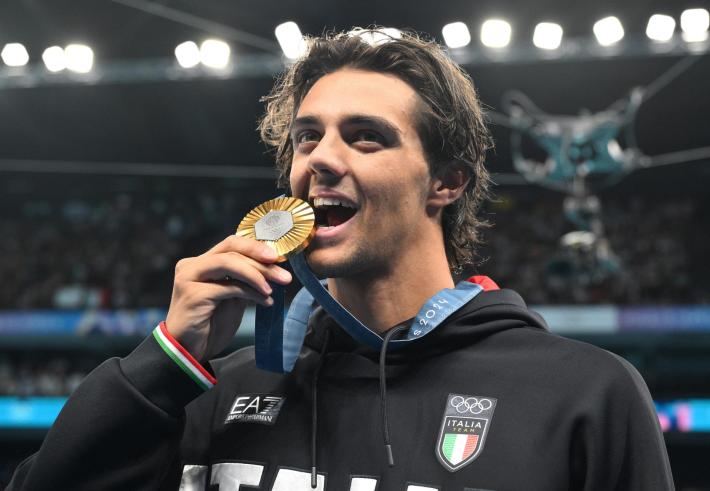 Nuoto, &egrave; oro per Thomas Ceccon
