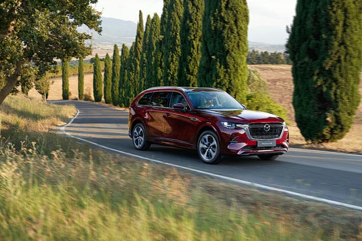 Mazda CX-80, il lusso dei sette posti