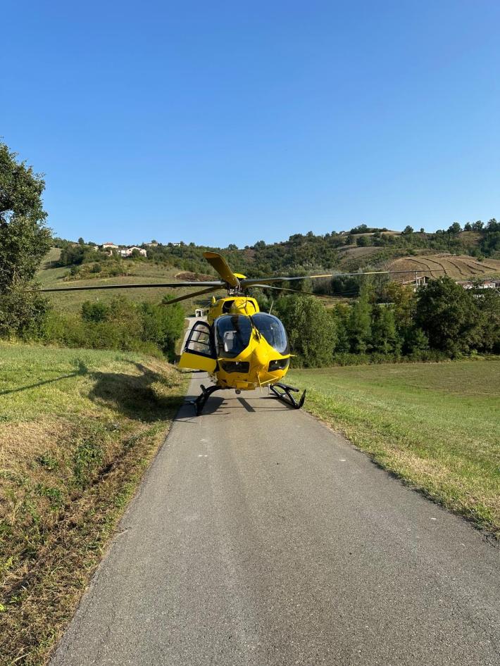 L'Eliparma urta un cavo della fibra ottica in atterraggio: dopo le verifiche, ripresi i voli di soccorso