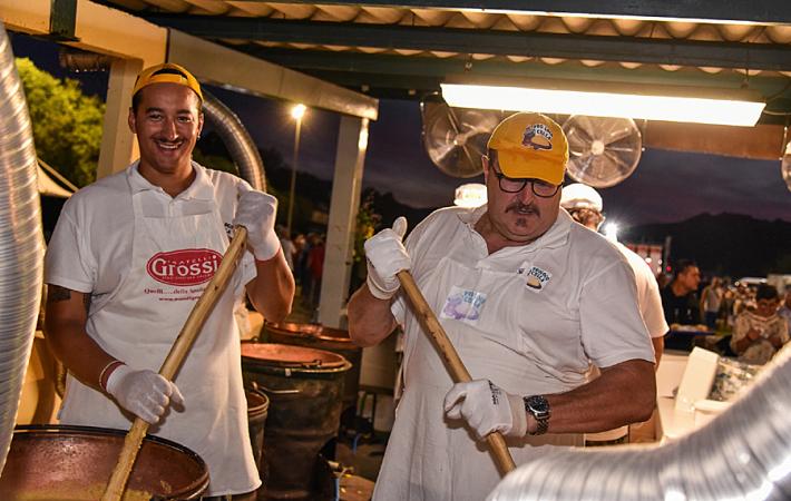 Sagra della polenta:  i paioli entrano in azione