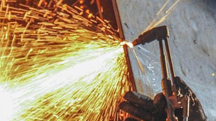 Con fiamma ossidrica taglia antenna della Wind Tre, indagini