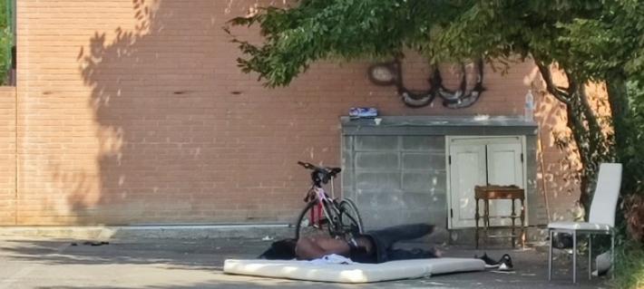 Relax ingresso discarica via Lazio