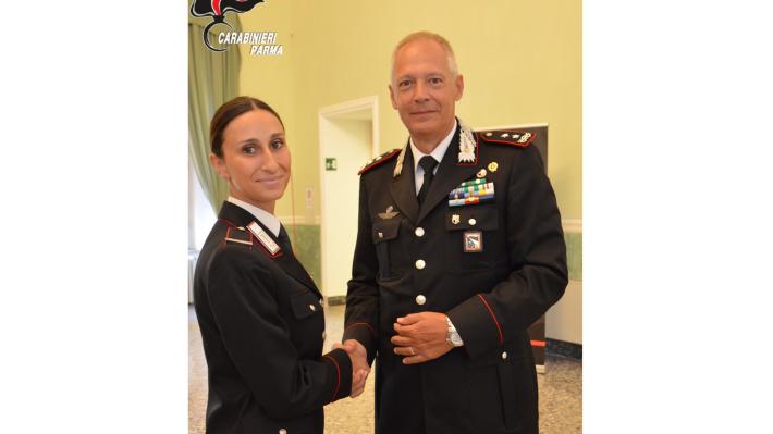 Il generale Zuccher in visita a Parma. Un riconoscimento per tre militari